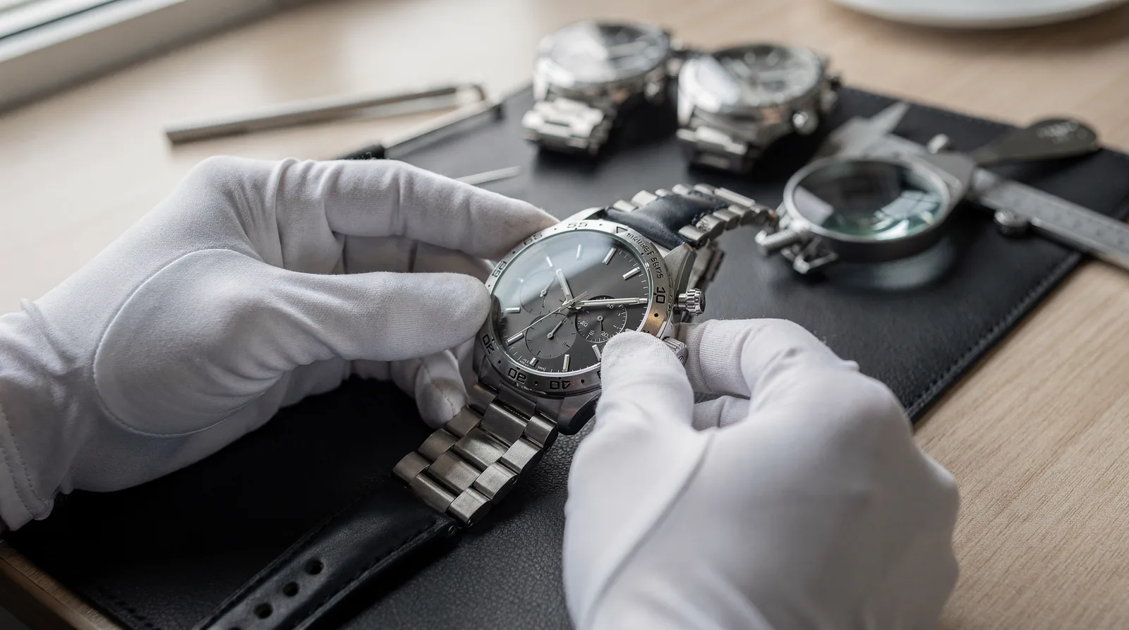 New Home 34 What Defines a TAG Heuer Replica