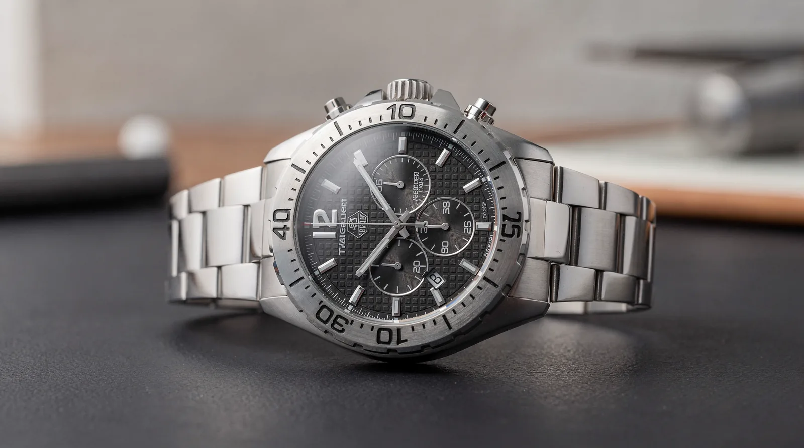 What Defines a TAG Heuer Formula 1 Replica